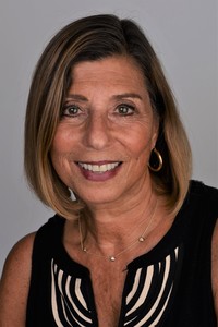 Beverly Schwartz